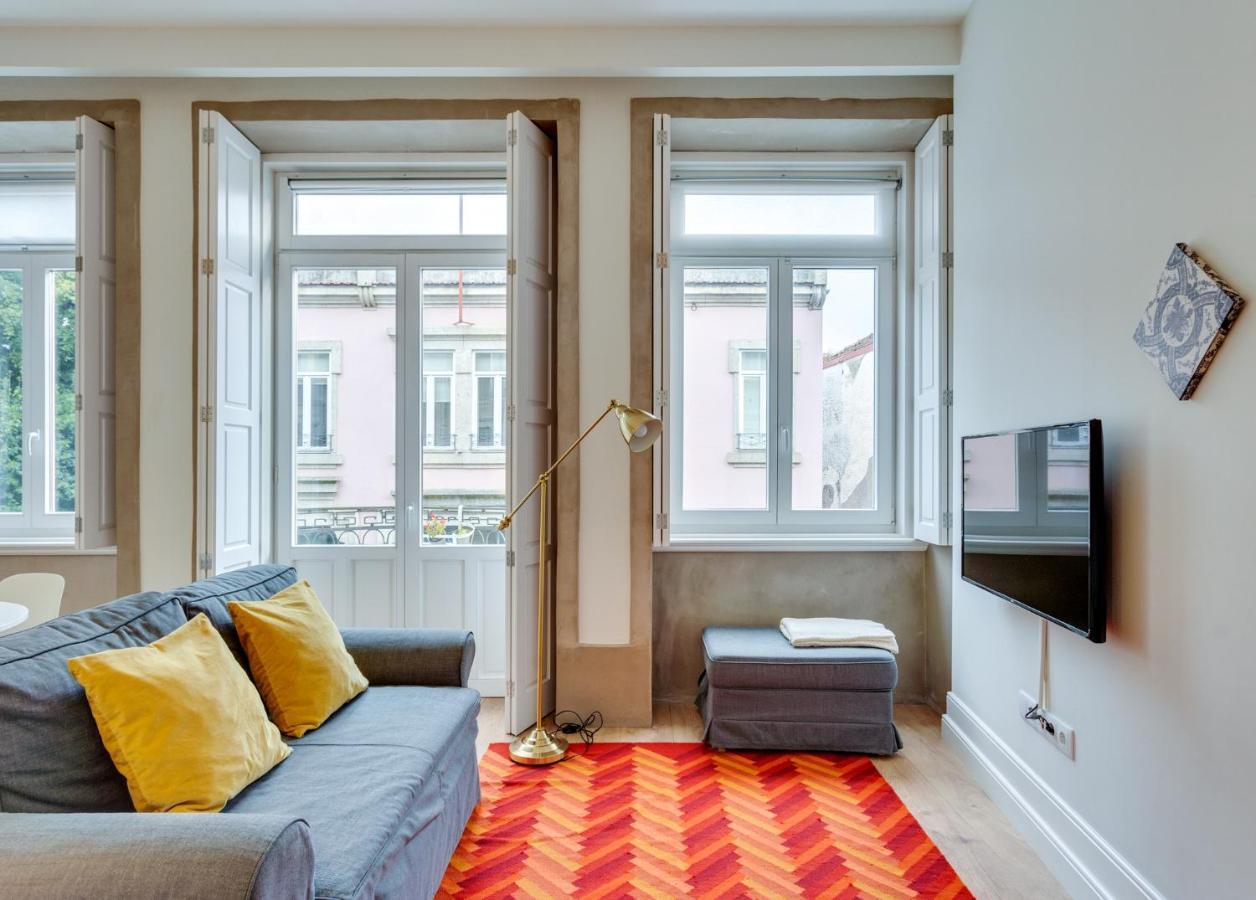Tiara Downtown Apartments By Da'Home Porto Exterior foto
